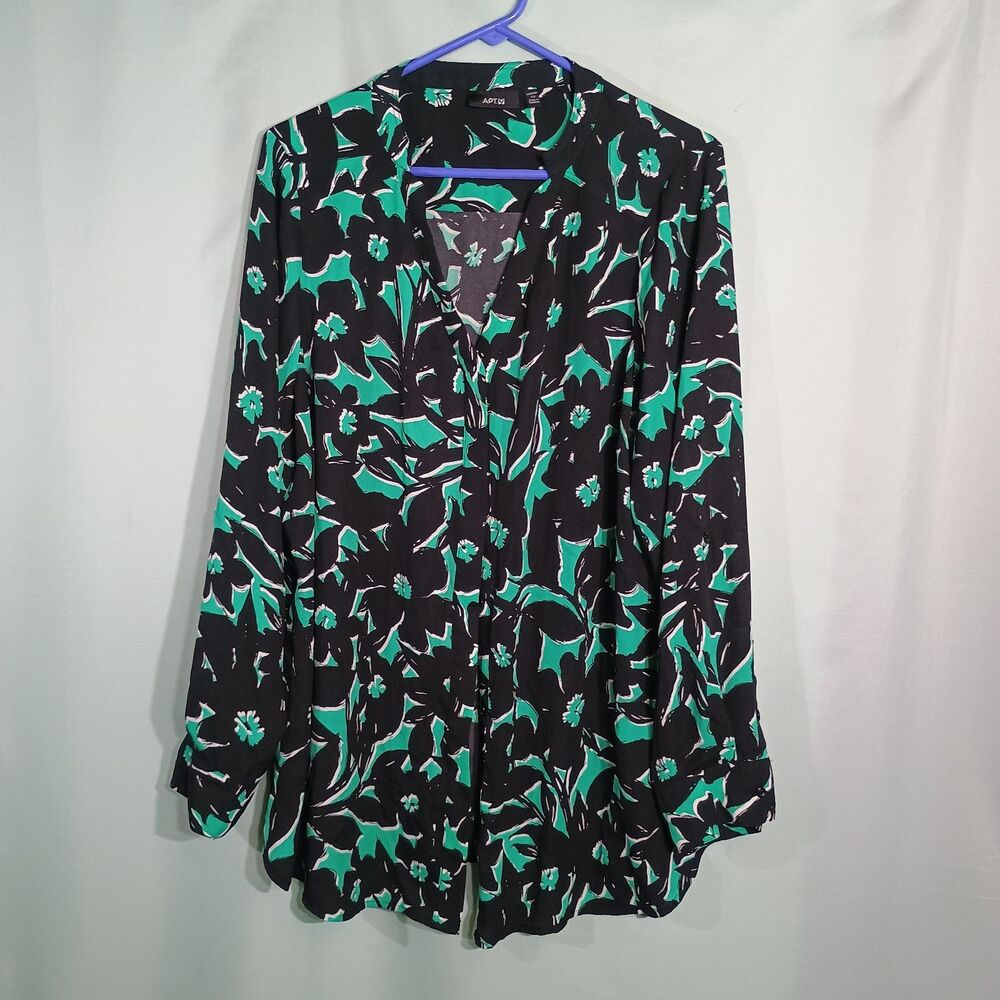 Apt. 9 Women’s Black Green Floral Tunic Blouse – Long Sleeve V-Neck Top